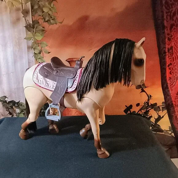 EUC: Our Generation Horse by Battat 20" Tall with Saddle and Poseable Legs - Picture 6 of 11